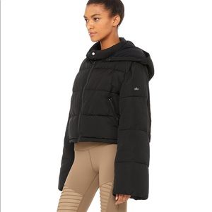 ALO Yoga Jackets & Coats - Alo yoga introspective puffer size small black ALO Yoga Jackets & Coats - Alo yoga introspective puffer size small black